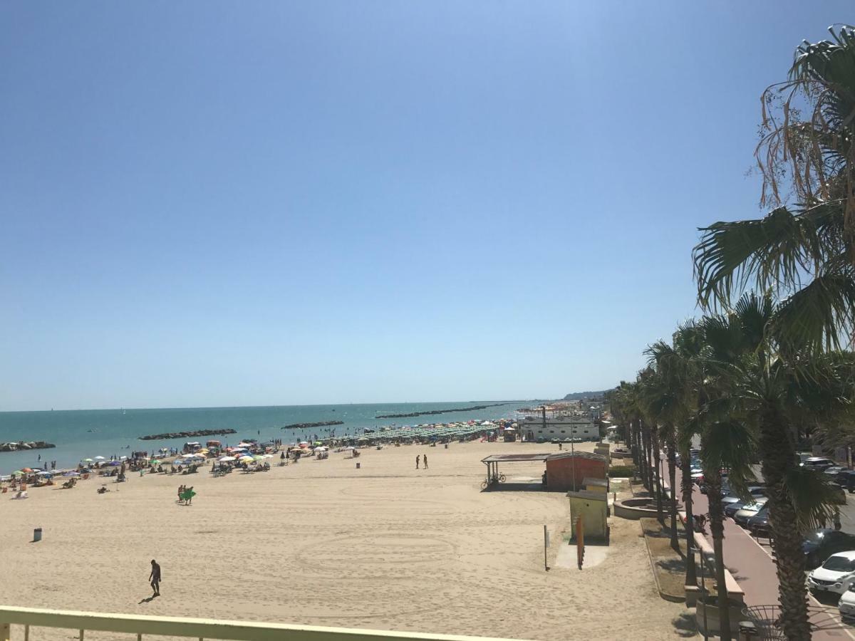 Apartamento Attico Sul Mare Fermo Exterior foto